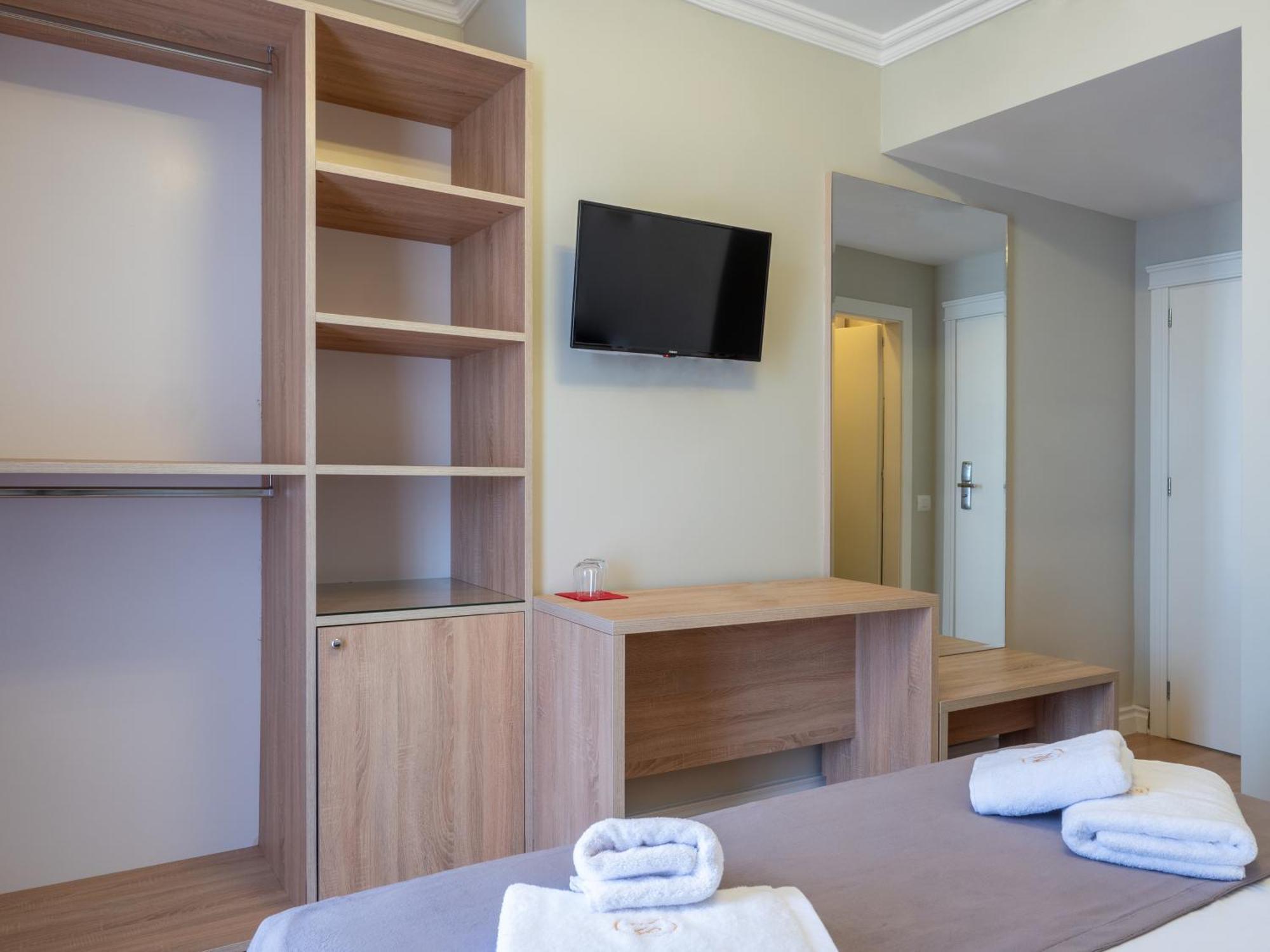 Nia Boutique Hotel By Rapo'S Resort Himara Zewnętrze zdjęcie